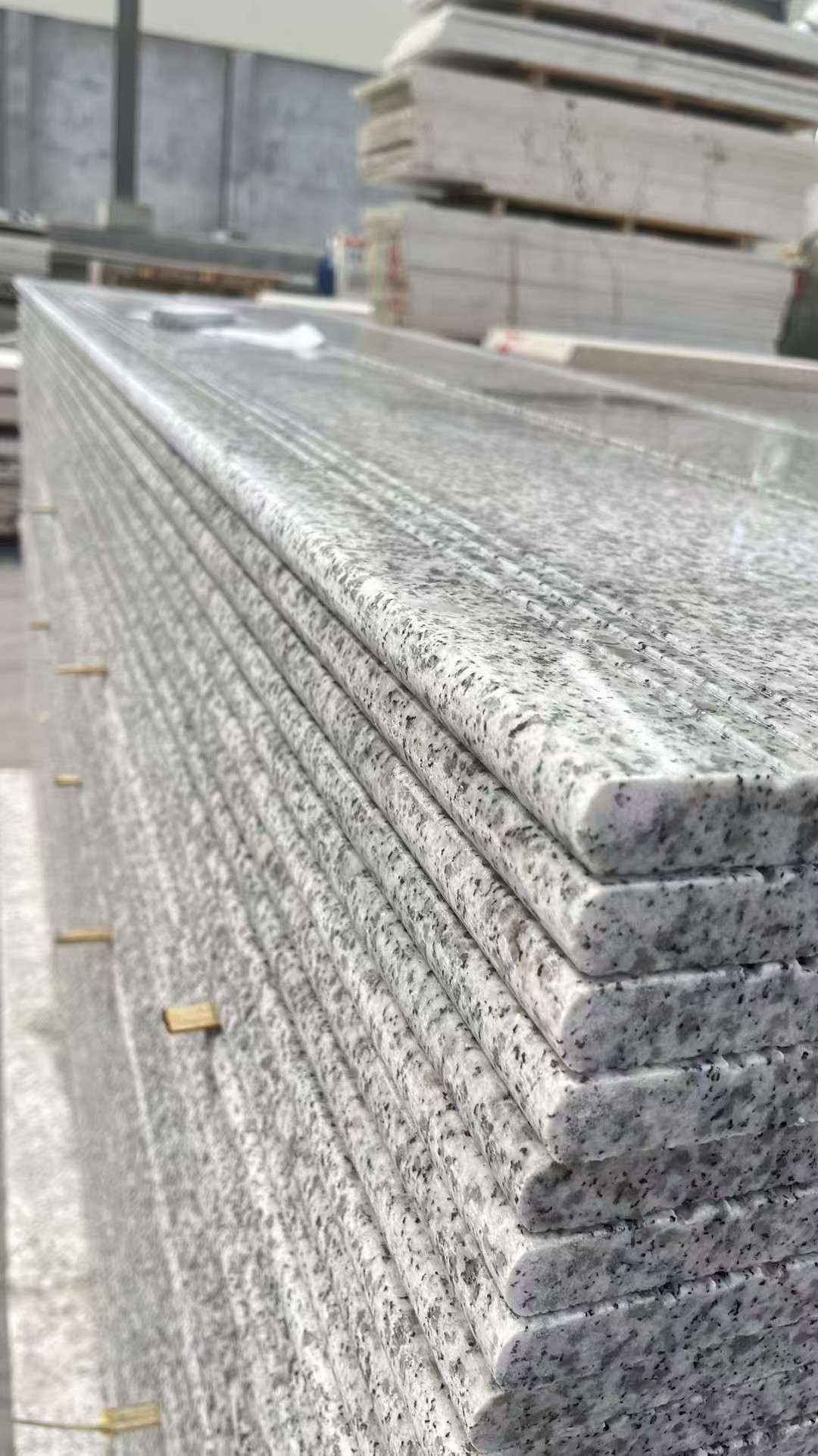 自贡芝麻白楼梯踏步 花岗岩楼梯板材
