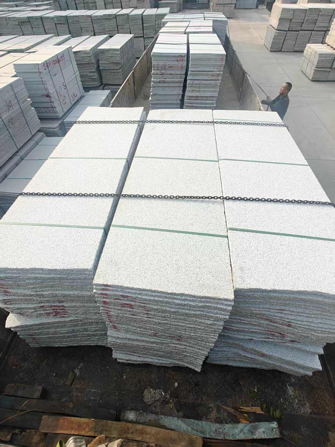 自贡芝麻白毛板，石材毛板