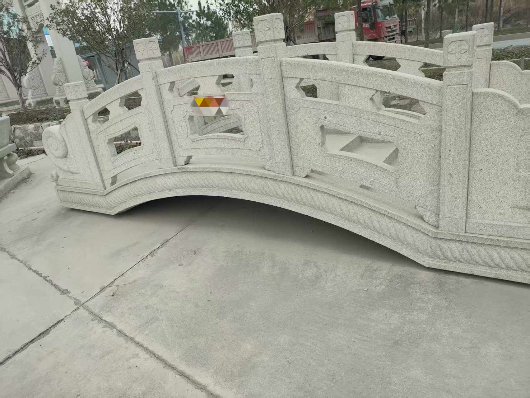 自贡芝麻白拱桥，石桥