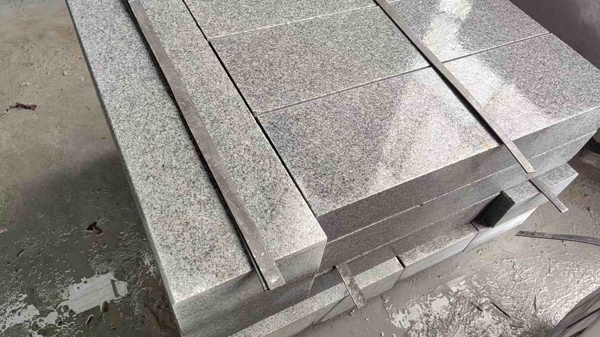 自贡芝麻灰 芝麻白 路牙石 路侧石 马路牙子